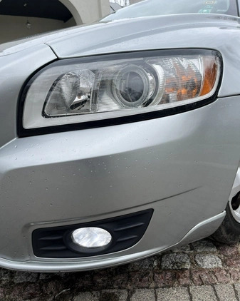 Volvo V50 cena 18900 przebieg: 227000, rok produkcji 2008 z Bobolice małe 106